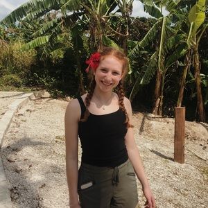 Meet your Posher, Maddie